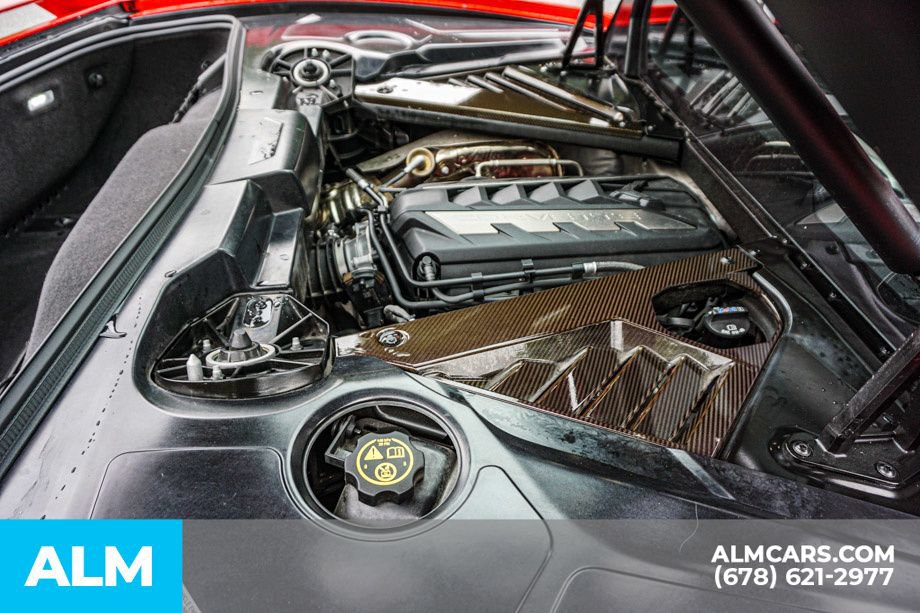 Used 2021 Chevrolet Corvette Stingray Preferred Cpe w/ Z51 Performance Package RWD image 17