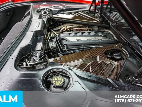 Used 2021 Chevrolet Corvette Stingray Preferred Cpe w/ Z51 Performance Package RWD image 17
