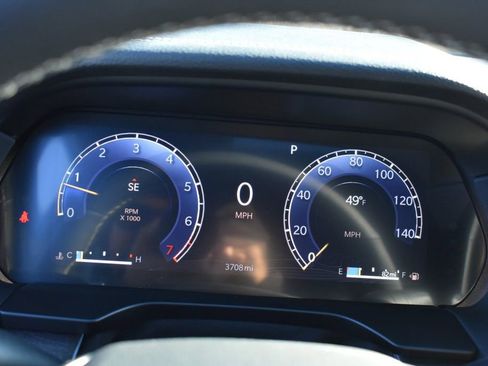 Certified 2025 Jeep Grand Cherokee Limited w/ Luxury Tech Group II image 17