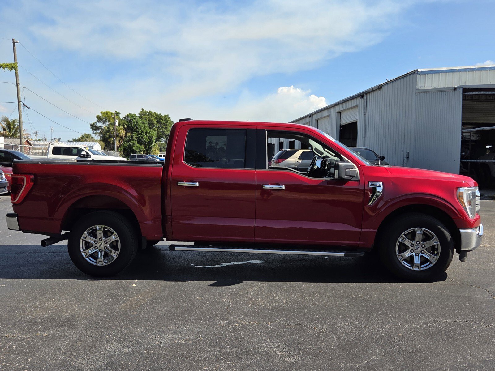 Used 2022 Ford F150 XLT w/ Equipment Group 302A High RWD image 6