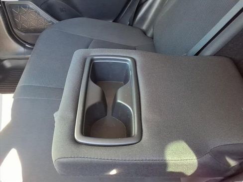 Used 2020 Toyota RAV4 LE image 11