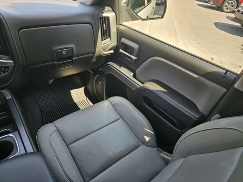 Used 2018 Chevrolet Silverado 1500 LTZ Z71 w/ LTZ Plus Package AWD/4WD image 17