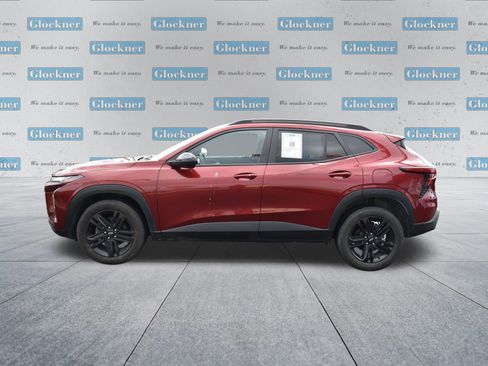 Used 2024 Chevrolet Trax ACTIV w/ Sunroof Package image 10