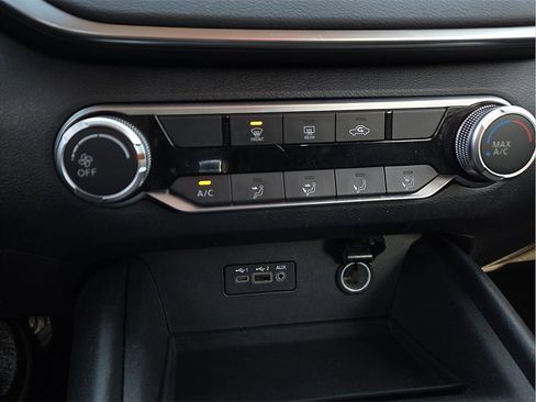 Used 2019 Nissan Altima 2.5 S image 14