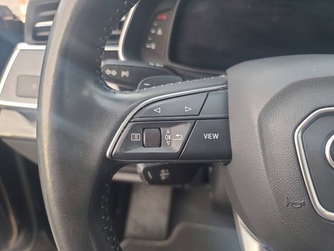 Used 2019 Audi Q8 Premium AWD/4WD image 17