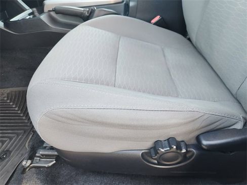 Used 2017 Toyota Tacoma SR5 image 18