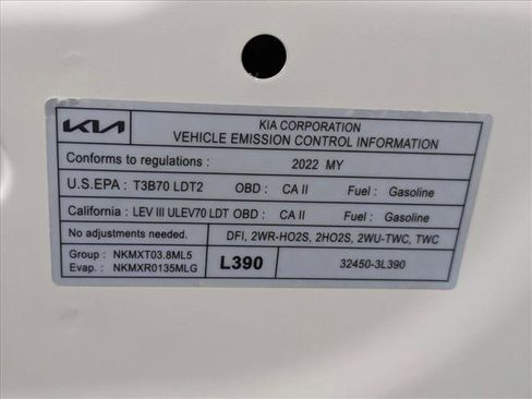 Used 2022 Kia Telluride EX image 27