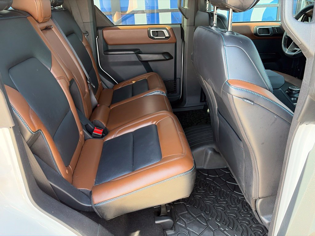 Used 2024 Ford Bronco Outer Banks AWD/4WD image 14