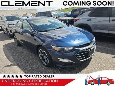 Used 2022 Chevrolet Malibu LT FWD image 2
