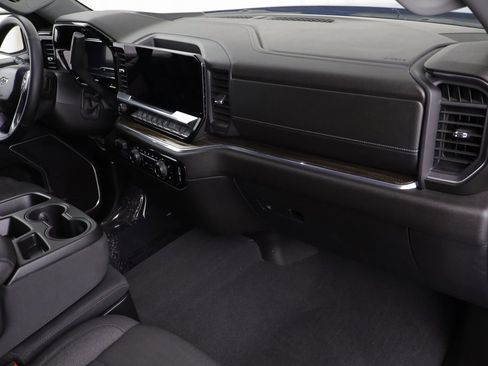 Certified 2024 Chevrolet Silverado 1500 RST w/ Z71 Off-Road Package image 19