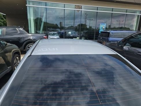 Used 2023 Nissan Sentra S FWD image 4