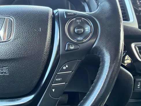 Used 2018 Honda Ridgeline RTL-E image 27