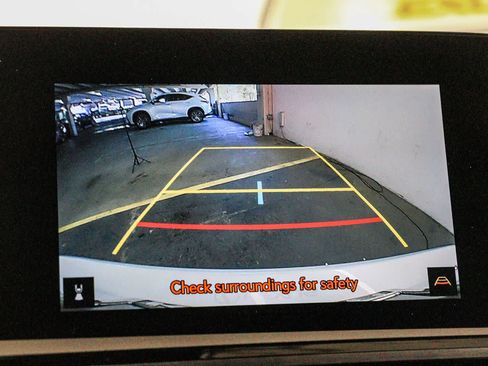 Used 2025 Lexus ES 350 w/ Accessory Package (Z2) FWD image 24