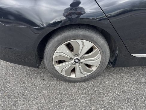Used 2014 Hyundai Sonata Limited w/ Panoramic Sunroof Package 02 FWD image 21
