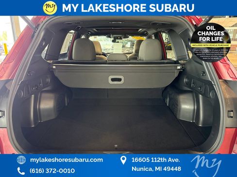 Certified 2025 Subaru Forester Premium AWD/4WD image 29