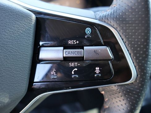 Used 2023 Nissan Ariya FWD image 53