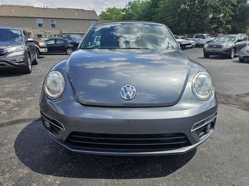 Used 2014 Volkswagen Beetle R-Line FWD image 3