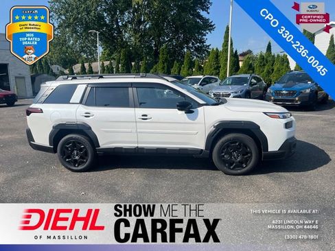 Used 2026 Subaru Outback Limited AWD/4WD image 2