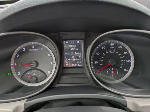 Used 2014 Hyundai Santa Fe Sport image 13