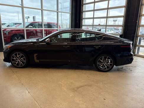 Certified 2023 Kia Stinger GT-Line image 7