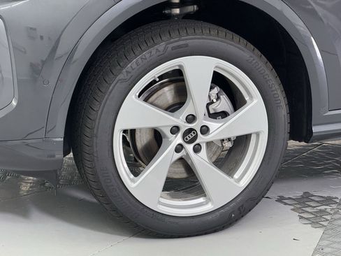 New 2025 Audi Q5 Premium Plus image 10