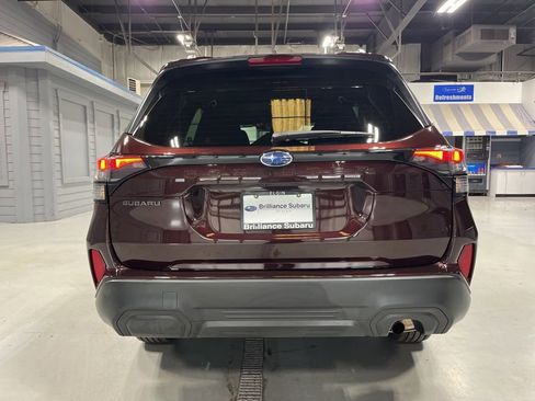 Used 2026 Subaru Forester Premium AWD/4WD image 7