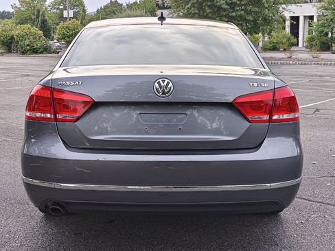 Used 2015 Volkswagen Passat 1.8T SE image 4