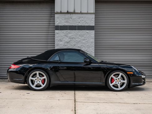 Used 2011 Porsche 911 Carrera S RWD image 10