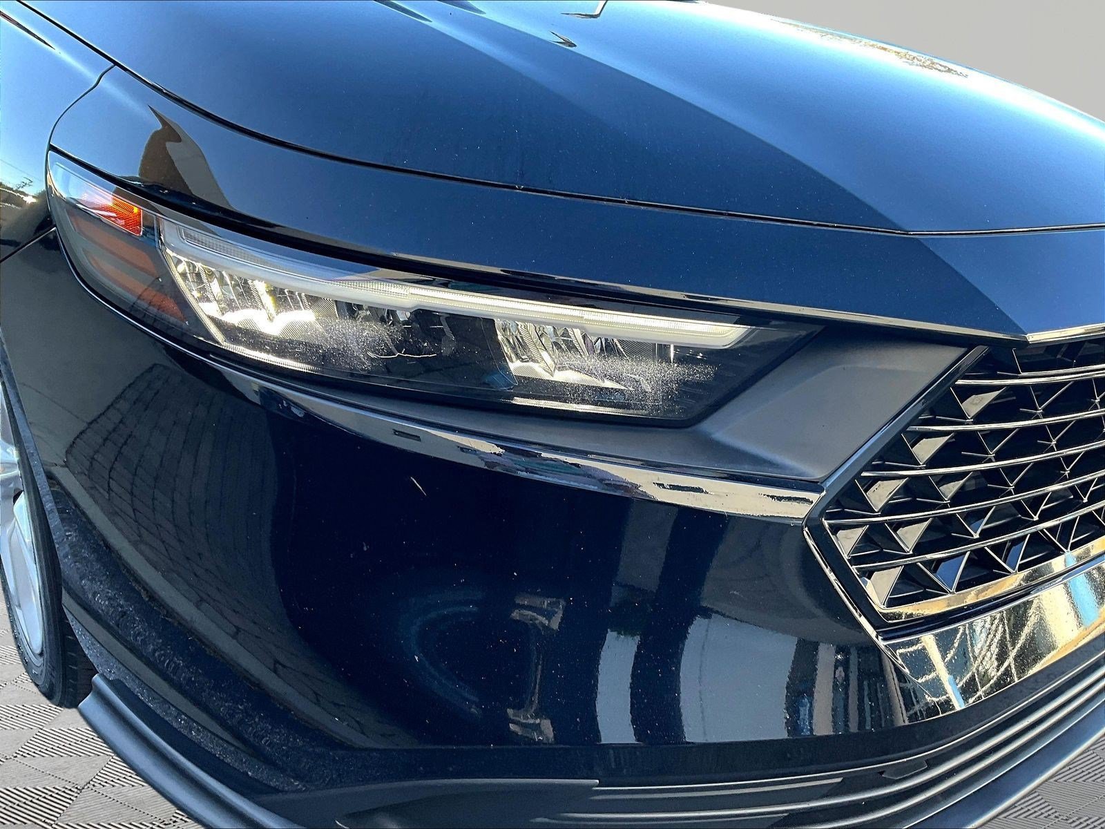 Used 2025 Honda Accord LX image 29