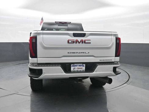 Used 2024 GMC Sierra 3500 Denali w/ Denali Reserve Package AWD/4WD image 6