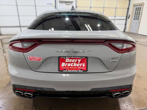 Used 2021 Kia Stinger GT2 AWD/4WD image 16