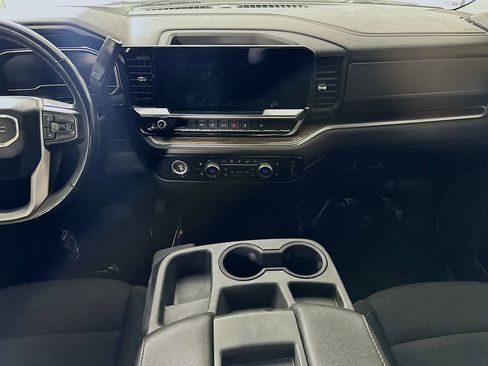 Used 2023 GMC Sierra 1500 Elevation AWD/4WD image 18