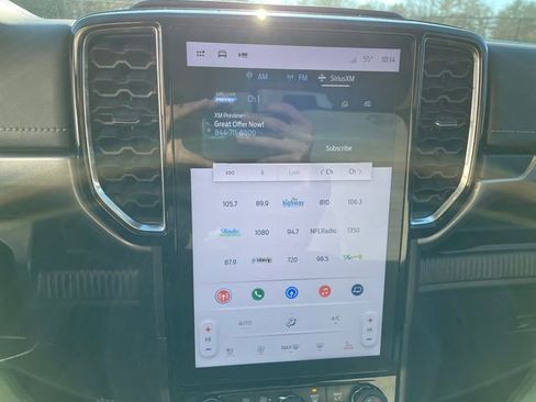 Used 2024 Ford Ranger Lariat w/ Trailer Tow Package image 31