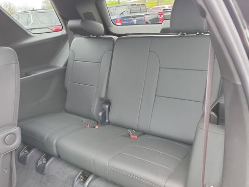 Certified 2023 Chevrolet Traverse LT w/ LT Premium Package AWD/4WD image 13