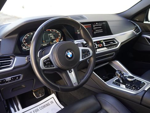 Used 2021 BMW X6 M50i w/ Premium Package AWD/4WD image 3