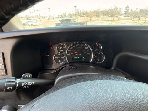 Used 2021 GMC Savana 2500 w/ Driver Convenience Package image 28