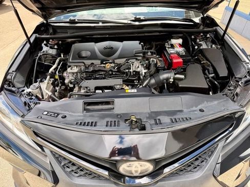 Used 2018 Toyota Camry SE w/ Audio Package FWD image 46