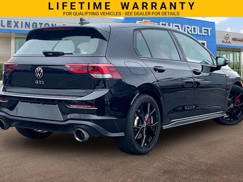 Used 2024 Volkswagen GTI SE FWD image 13