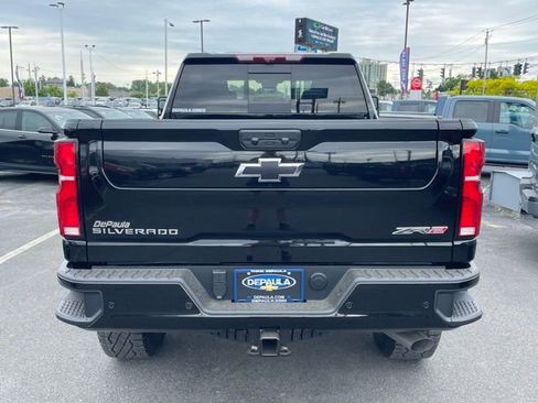 New 2026 Chevrolet Silverado 2500 ZR2 w/ Snow Plow Prep/Camper Package AWD/4WD image 21