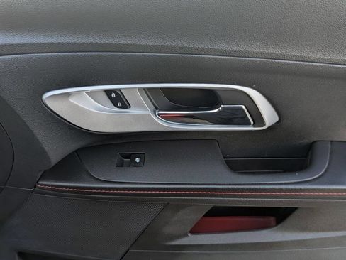 Used 2015 Chevrolet Equinox LT image 27