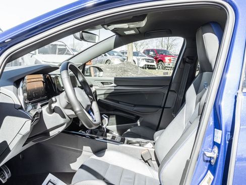 Used 2024 Volkswagen Golf R 4-Door image 26