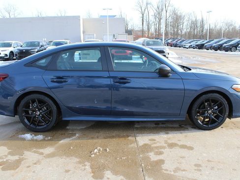 New 2026 Honda Civic Sport image 5