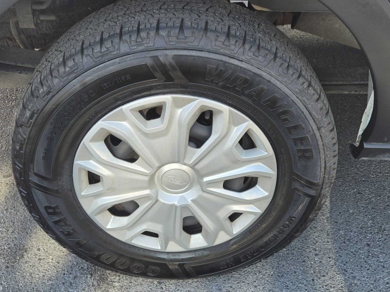 Used 2022 Ford Transit 350 Medium Roof w/ Exterior Upgrade Package RWD image 21