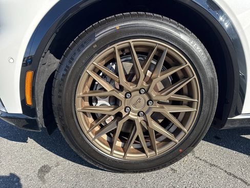 Used 2021 Ford Mustang Mach-E Premium image 33