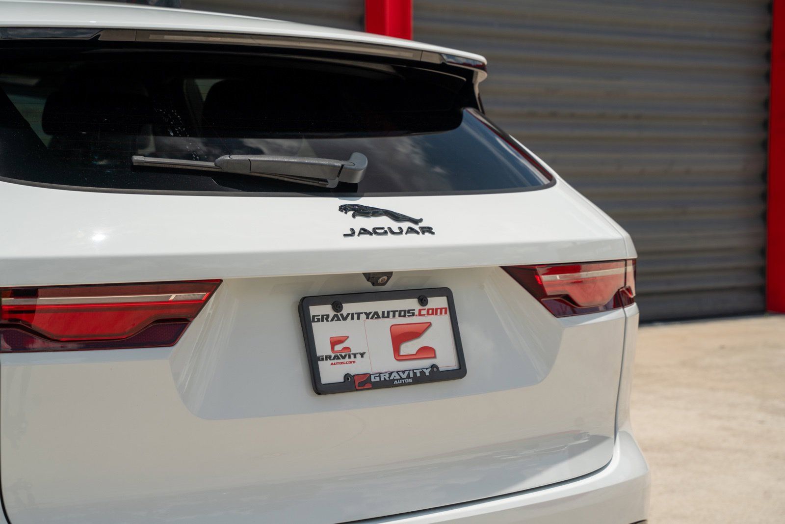 Used 2025 Jaguar F-PACE R-Dynamic S AWD/4WD image 8