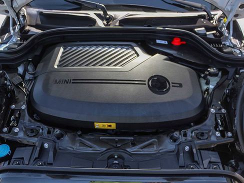 Used 2024 MINI Cooper SE FWD image 25