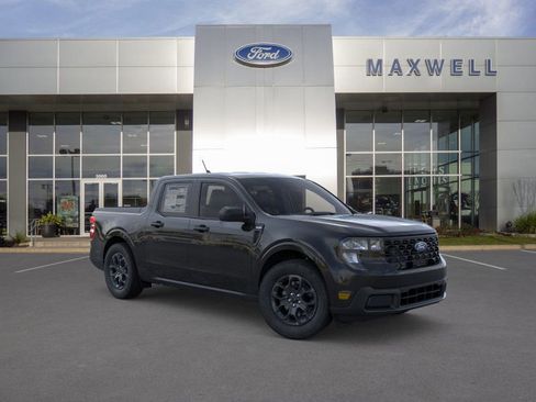 New 2026 Ford Maverick XLT image 29