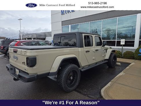 Used 2022 Jeep Gladiator Overland w/ Popular Equipment Package image 3