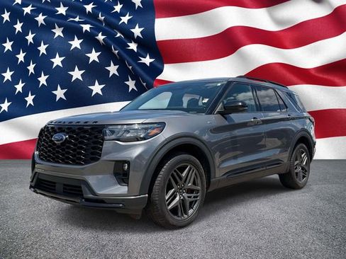 Certified 2025 Ford Explorer ST-Line w/ ST-Line Street Pack AWD/4WD image 11
