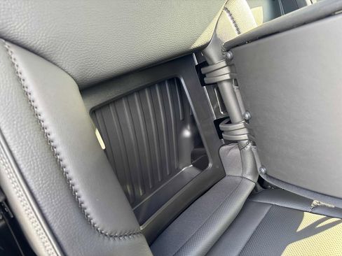 Used 2025 GMC Sierra 1500 Denali image 54